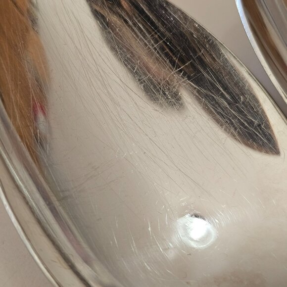 2 Oneida Renoir Pembrooke Serving Spoons 8.5" SS pierced 90s vtg Baroque flaw - Picture 6 of 12